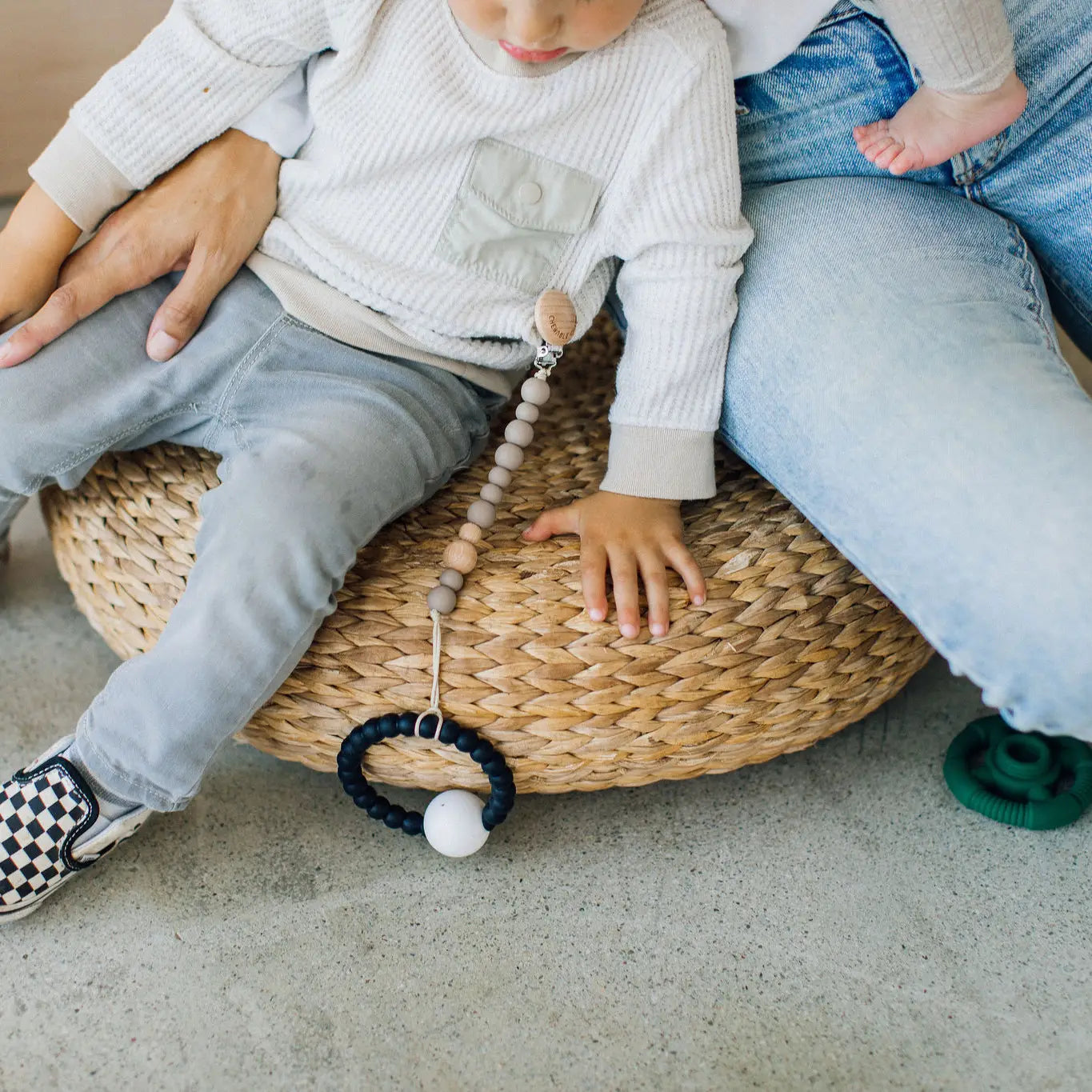 Pacifier Clip (Rosewood, Shadow Grey)