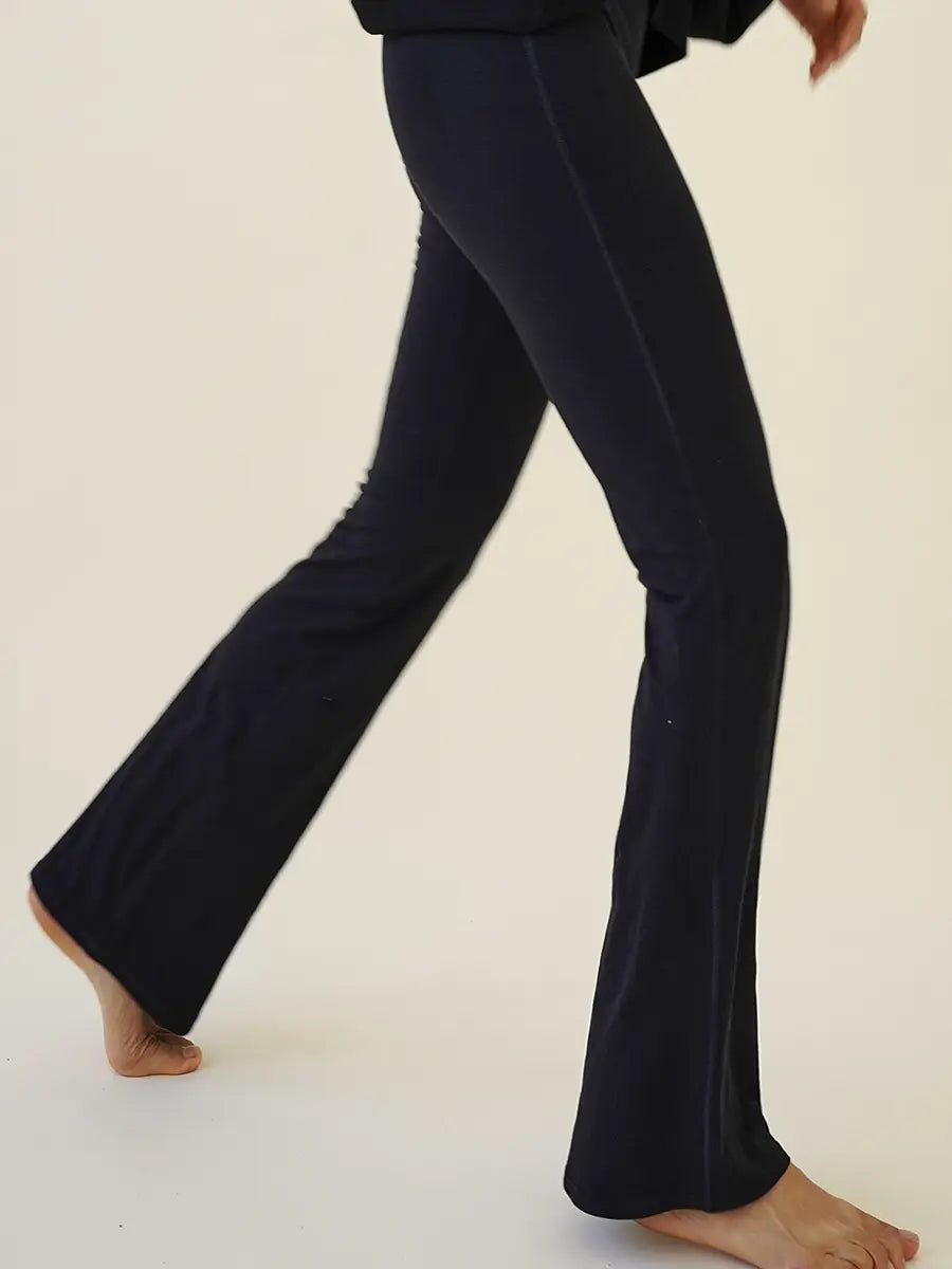 Bamboo & Cotton Compression Flared Leggings