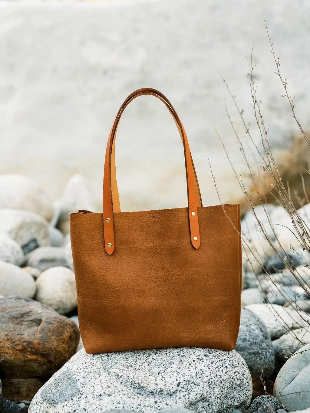 Classic Everyday Leather Tote OLIVE