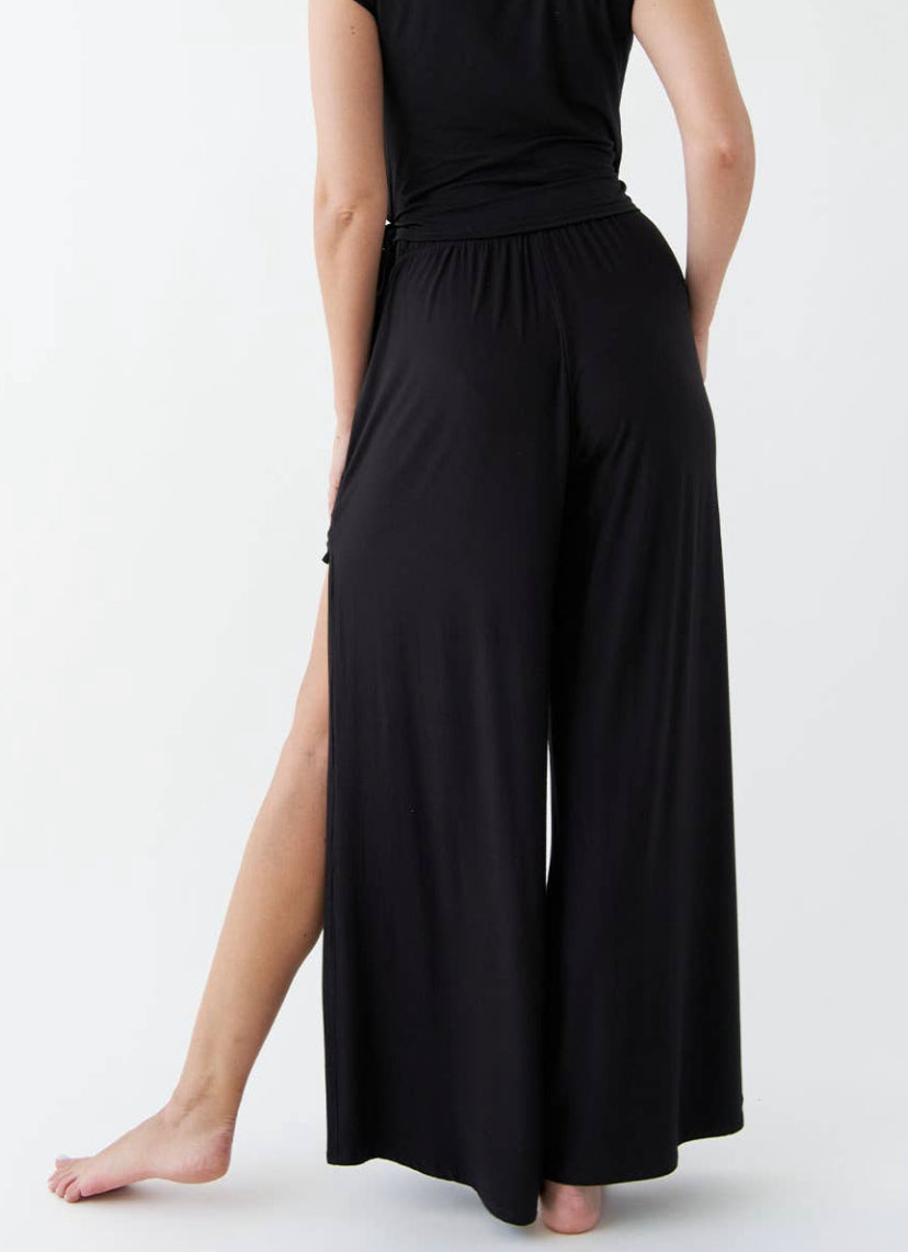 Bamboo Pleated Side Slit Pants