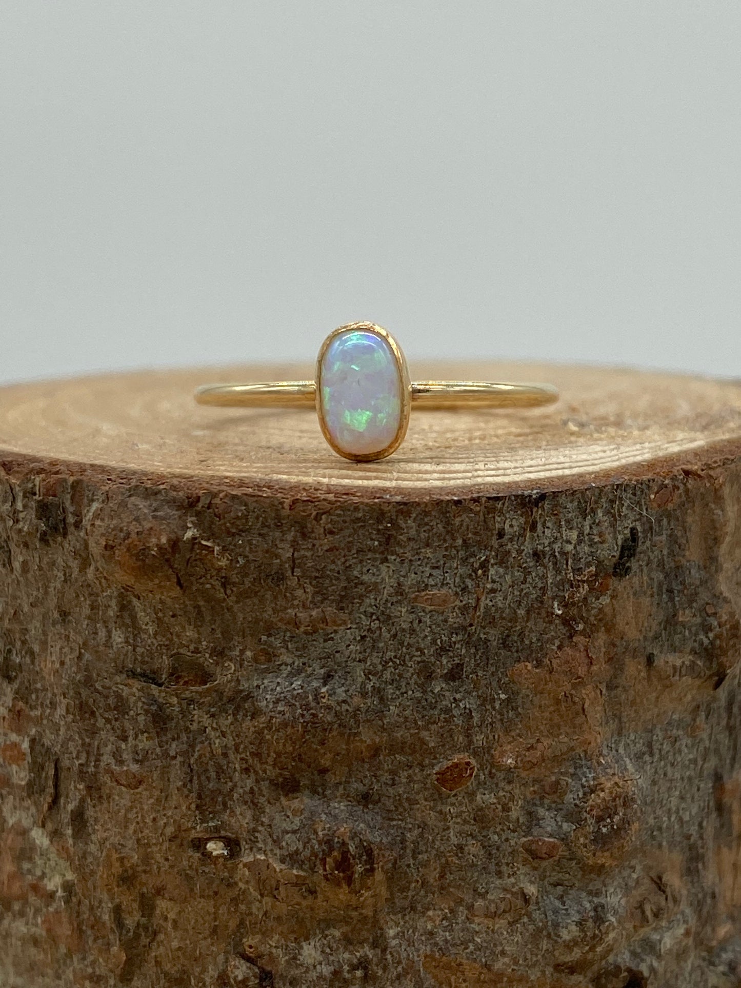 Oval Opal Ring (Gold, Silver)