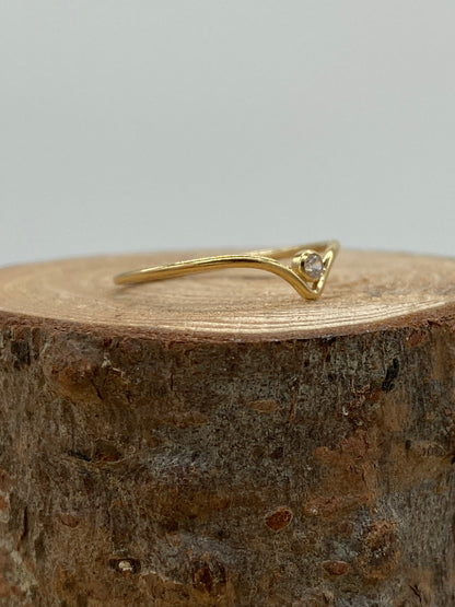 Chevron + CZ Ring (Gold)